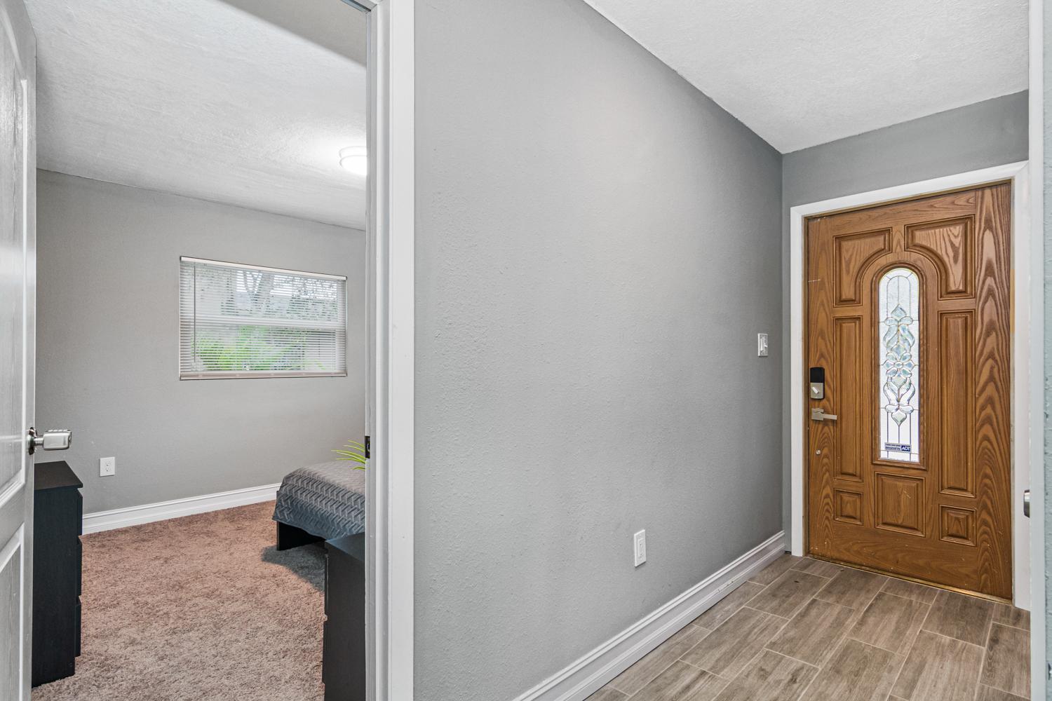 Modern House In Clearwater With Access To A Shared Swimming Pool Apartment Safety Harbor Bilik gambar
