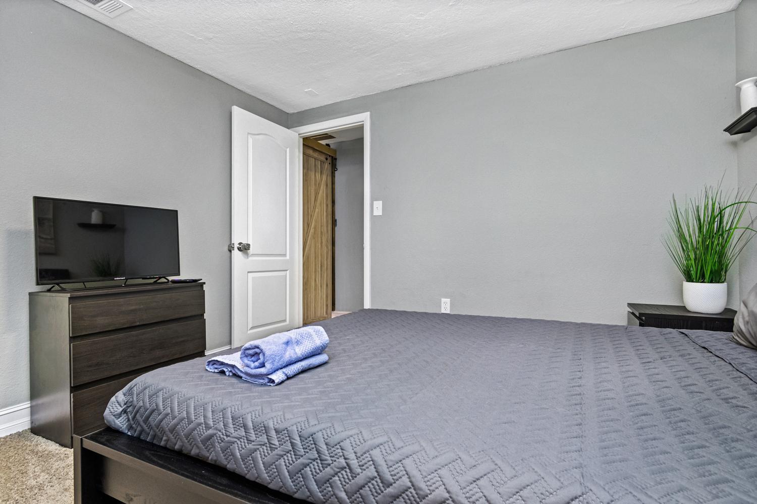Modern House In Clearwater With Access To A Shared Swimming Pool Apartment Safety Harbor Bilik gambar